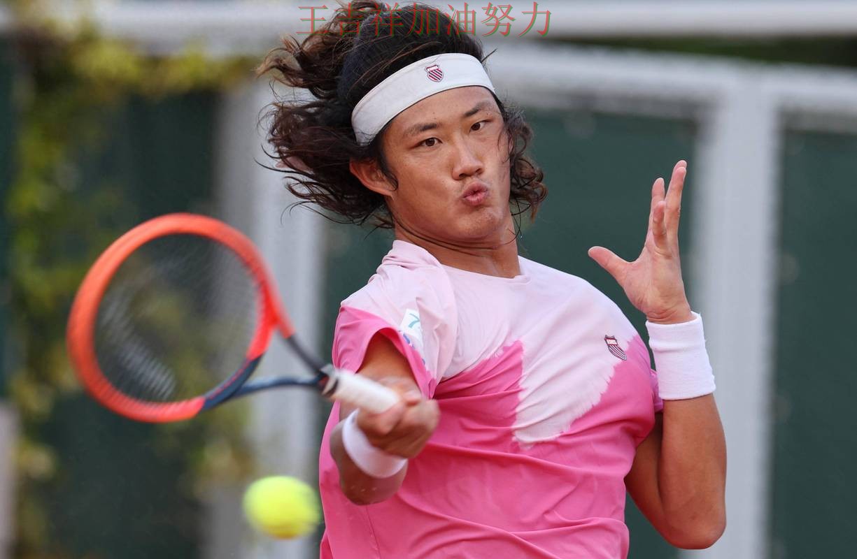 张之臻在德甲中复出首战表现抢眼 为下一场比赛埋下伏笔